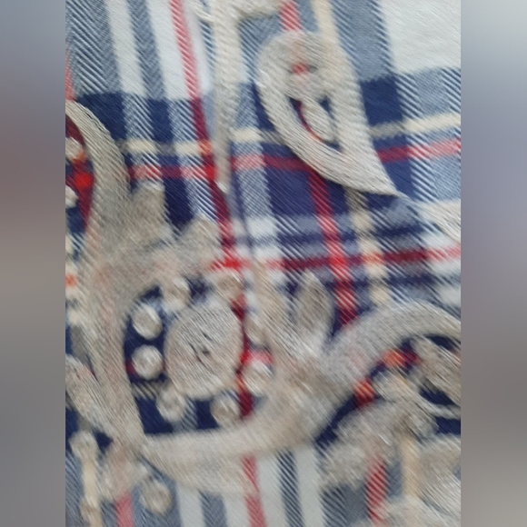 Embroidered  plaid shirt - Picture 5 of 6